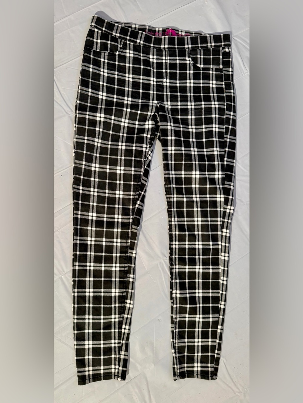 Wishful Park Black and White Plaid Leggings